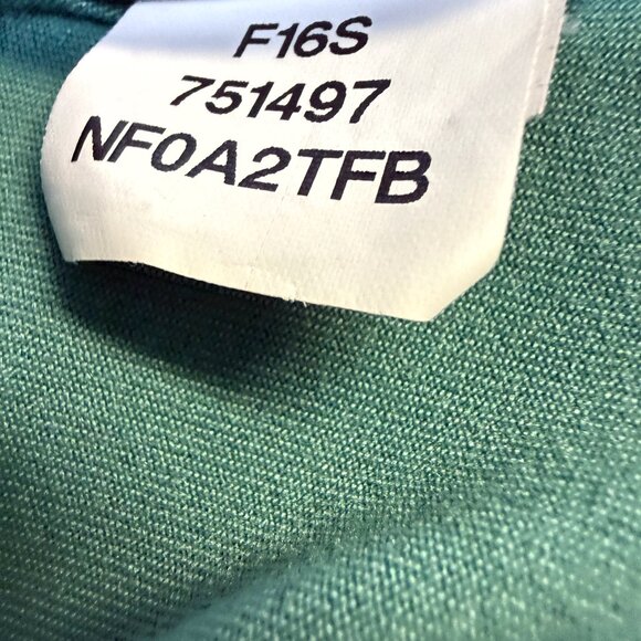The North Face Women’s Performance 1/2-Zip Top Medium Green EUC - Picture 7 of 10